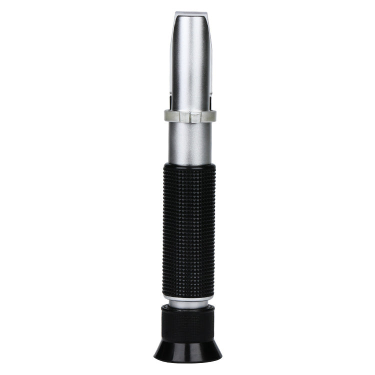 Refractometer alcohol detector